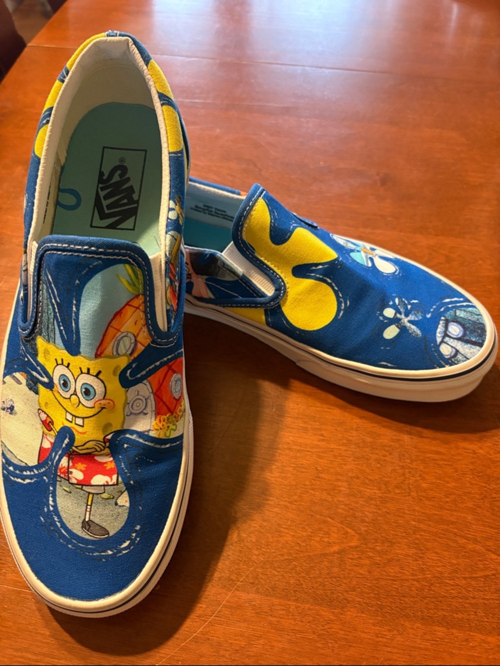 Vans Slip-On Sneakers — Blue & Yellow SpongeBob Design Mens 8 Womens 9.5